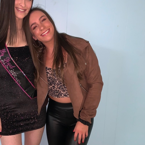 Leopard print crop top - Picture 2 of 2